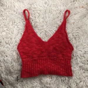 spaghetti strapped crop top